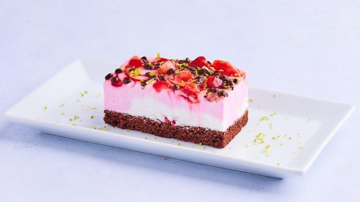 Vegansk Jordbær Ostekake (G3) – EatHappy Vegan catering